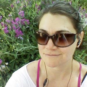 Meet your Posher, Deanna